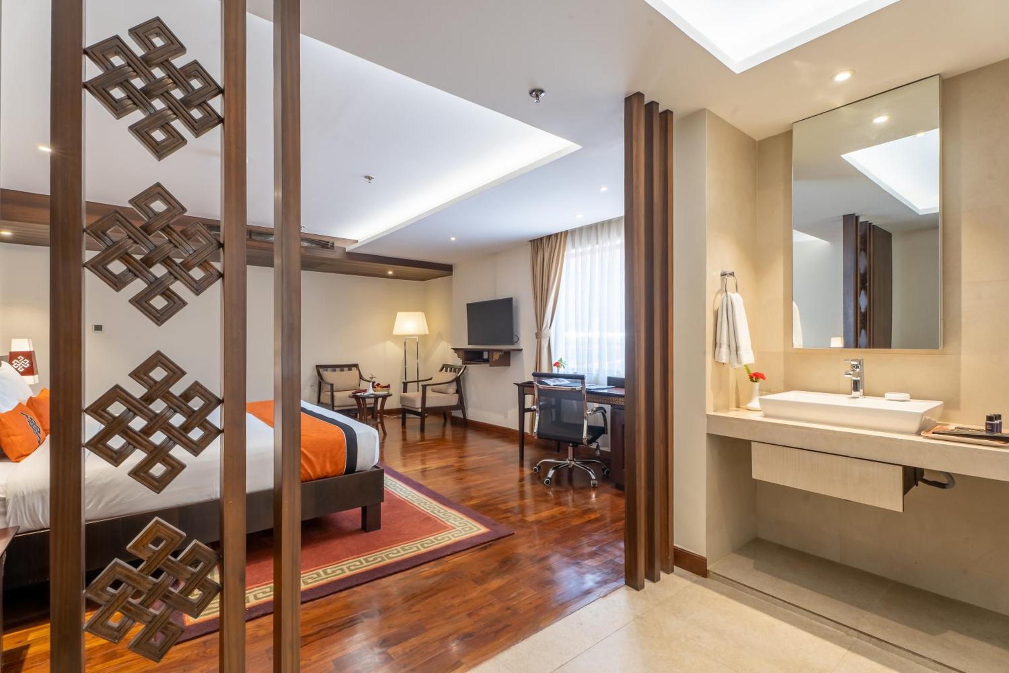 Ramada By Wyndham Kathmandu Dhumbarahi Hotel Exterior photo
