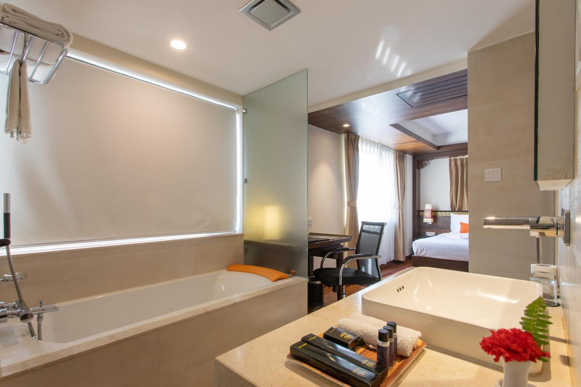 Ramada By Wyndham Kathmandu Dhumbarahi Hotel Exterior photo